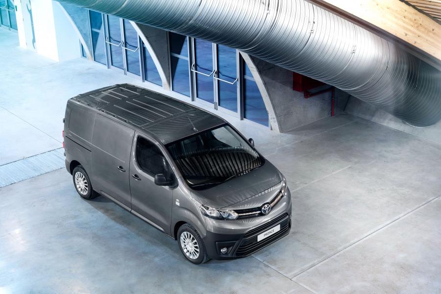  Toyota ProAce Van 2016 года  (фото 44 из 44)